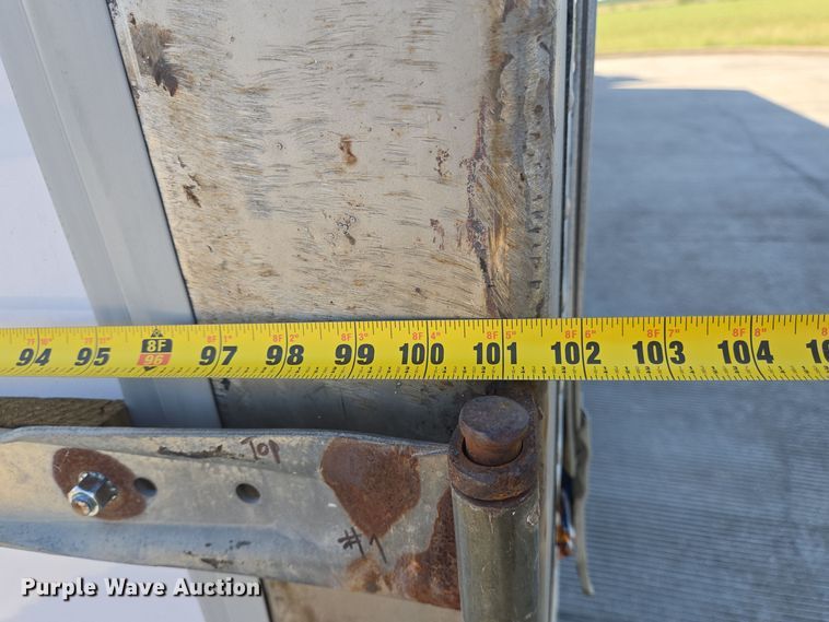 image for item DT5308 2007 Utility refrigerated van trailer