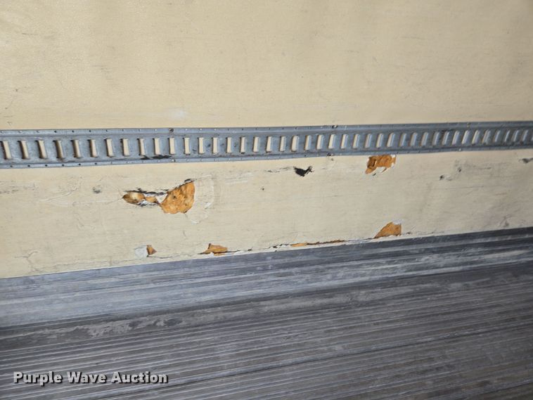 image for item DT5308 2007 Utility refrigerated van trailer