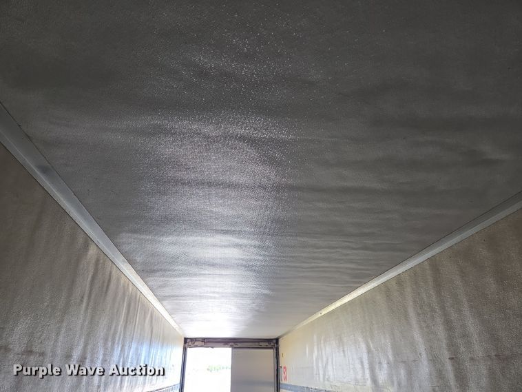 image for item DT5308 2007 Utility refrigerated van trailer