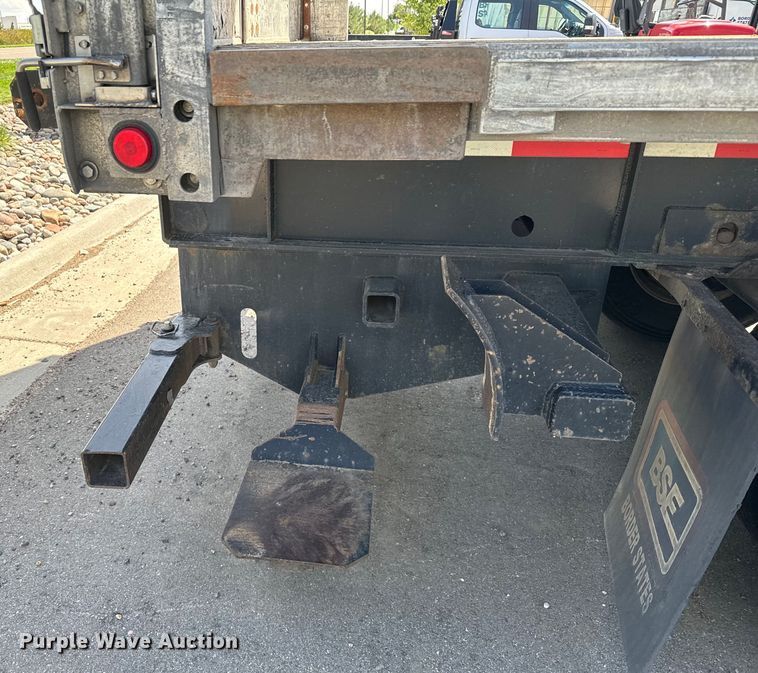 image for item DV2751 2011 Doonan side curtain trailer