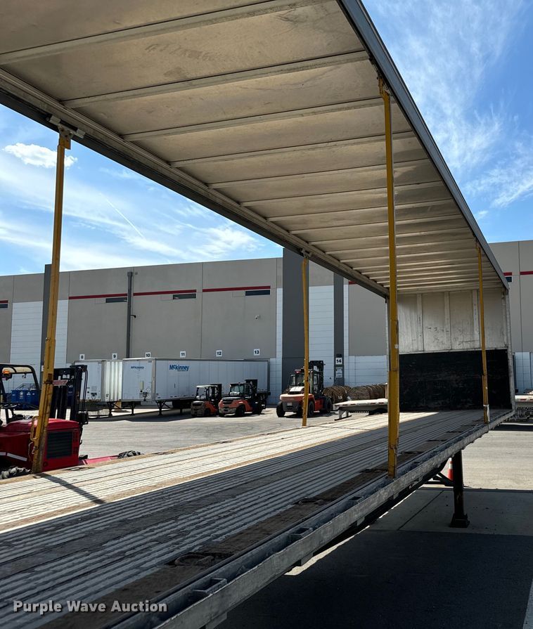 image for item DV2751 2011 Doonan side curtain trailer