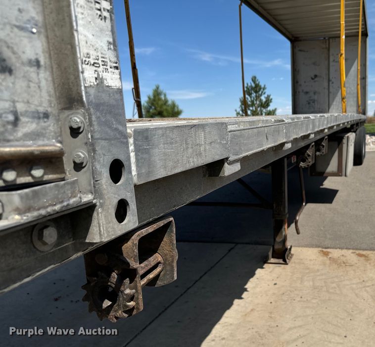 image for item DV2751 2011 Doonan side curtain trailer