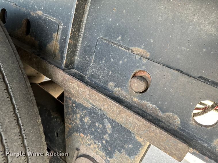 image for item DV2751 2011 Doonan side curtain trailer