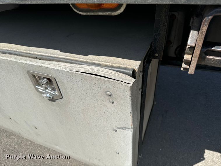image for item DV2751 2011 Doonan side curtain trailer