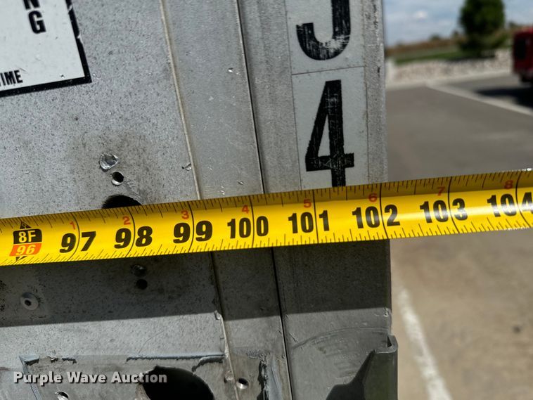 image for item DV2751 2011 Doonan side curtain trailer