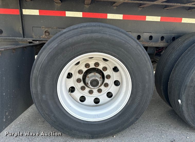 image for item DV2751 2011 Doonan side curtain trailer