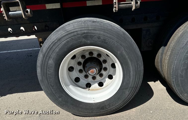 image for item DV2751 2011 Doonan side curtain trailer