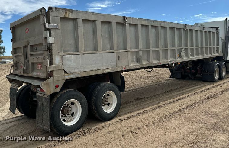 image for item DV2823 1986 Dorsey Trailers, Inc. End dump trailer