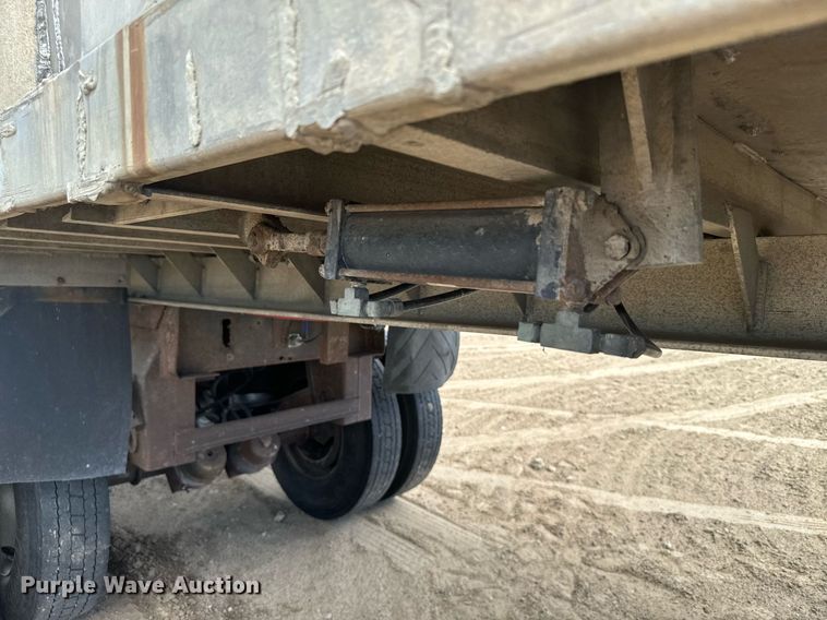 image for item DV2823 1986 Dorsey Trailers, Inc. End dump trailer