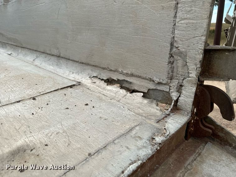 image for item DV2823 1986 Dorsey Trailers, Inc. End dump trailer