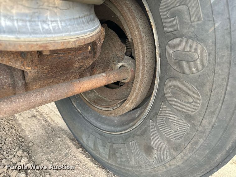 image for item DV2823 1986 Dorsey Trailers, Inc. End dump trailer