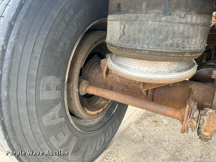 image for item DV2823 1986 Dorsey Trailers, Inc. End dump trailer