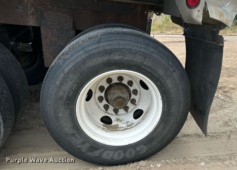 image for item DV2823 1986 Dorsey Trailers, Inc. End dump trailer