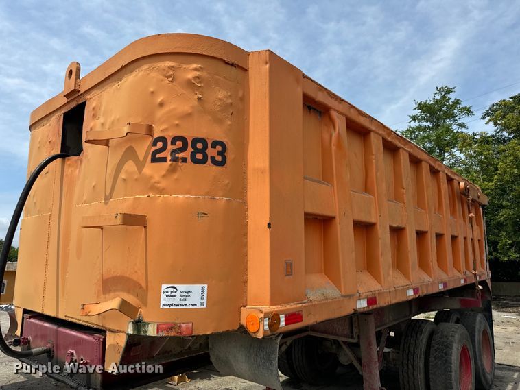image for item DV5805 1981 Dorsey     end dump trailer