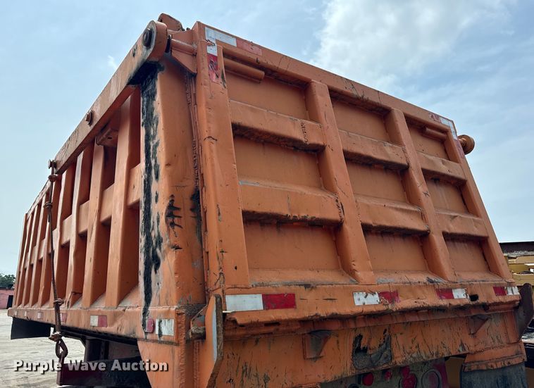 image for item DV5805 1981 Dorsey     end dump trailer