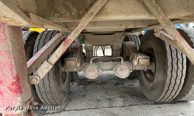 image for item DV5805 1981 Dorsey     end dump trailer