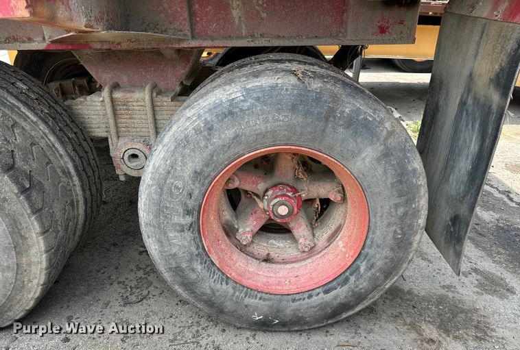 image for item DV5805 1981 Dorsey     end dump trailer