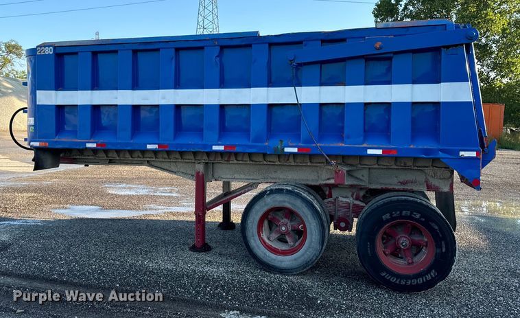 image for item DV5814 1981 Dorsey end dump trailer
