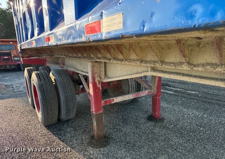 image for item DV5814 1981 Dorsey end dump trailer