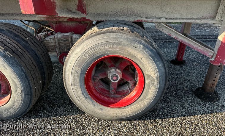 image for item DV5814 1981 Dorsey end dump trailer