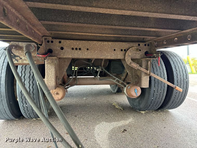 image for item DV5868 2004 Great Dane  dry van trailer