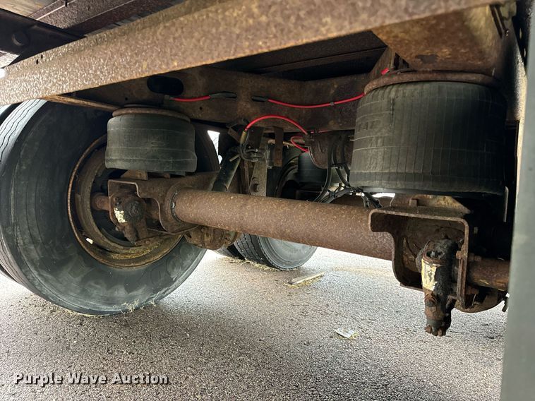 image for item DV5868 2004 Great Dane  dry van trailer