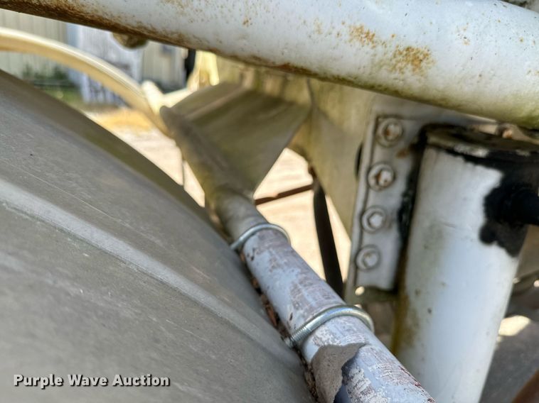 image for item DX1303 1974 Butler pneumatic dry bulk trailer
