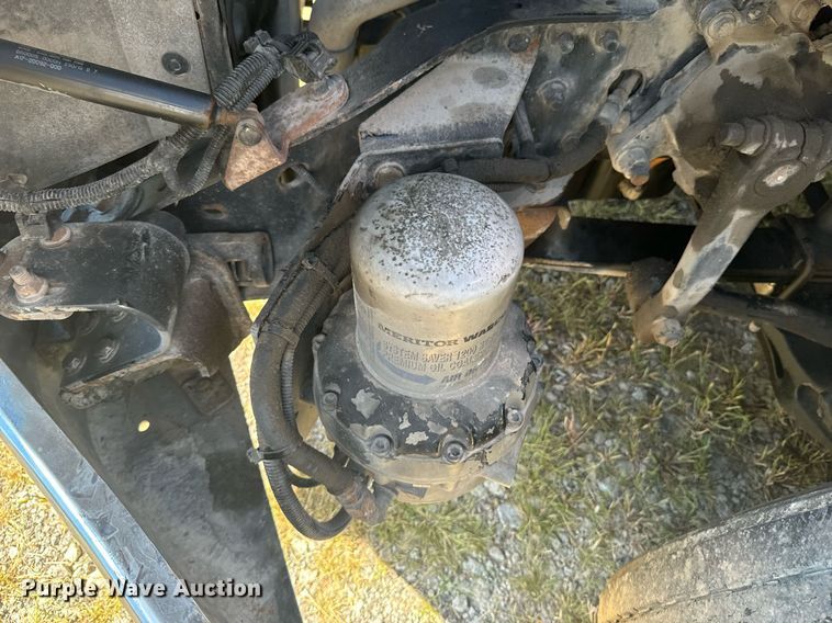 image for item DX1305 2016 Western Star 4700 semi truck