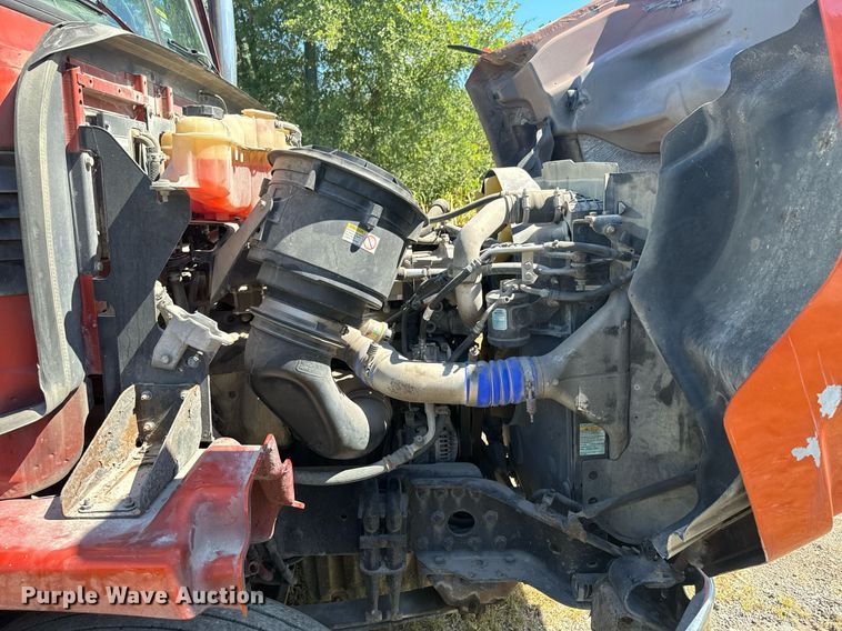 image for item DX1305 2016 Western Star 4700 semi truck