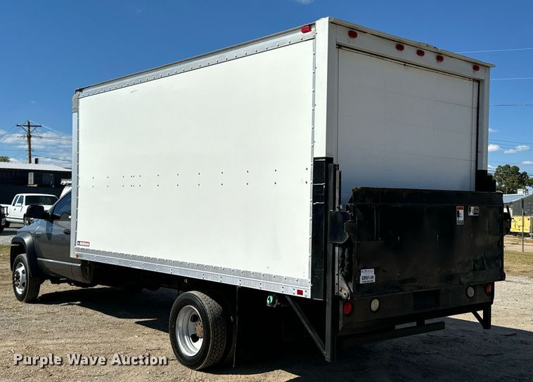 image for item DX1366 2008 Sterling Bullet 5500 box truck