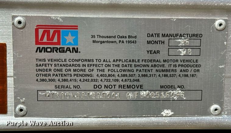 image for item DX1366 2008 Sterling Bullet 5500 box truck