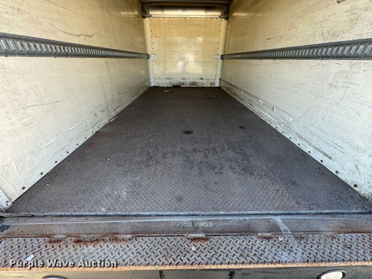 image for item DX1366 2008 Sterling Bullet 5500 box truck