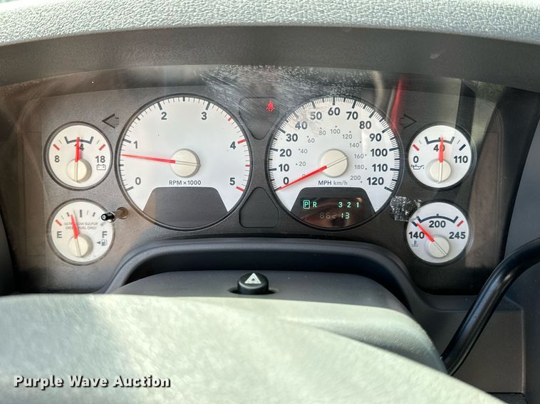 image for item DX1366 2008 Sterling Bullet 5500 box truck