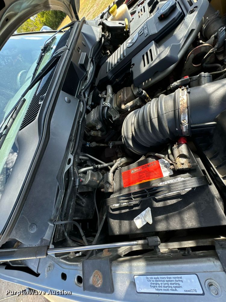 image for item DX1366 2008 Sterling Bullet 5500 box truck