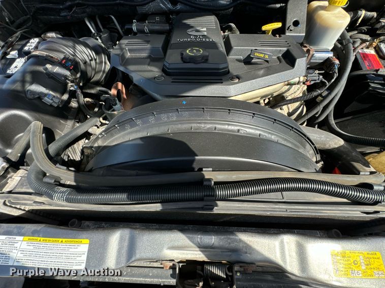 image for item DX1366 2008 Sterling Bullet 5500 box truck