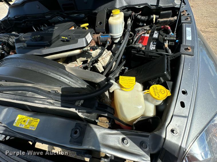 image for item DX1366 2008 Sterling Bullet 5500 box truck