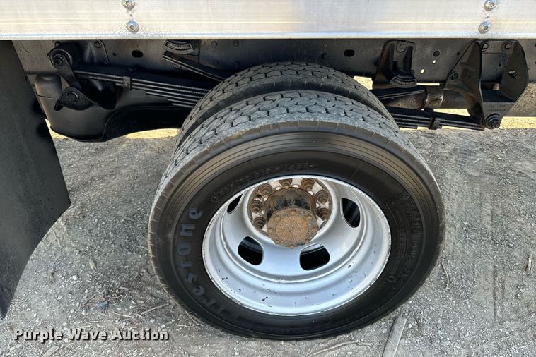 image for item DX1366 2008 Sterling Bullet 5500 box truck