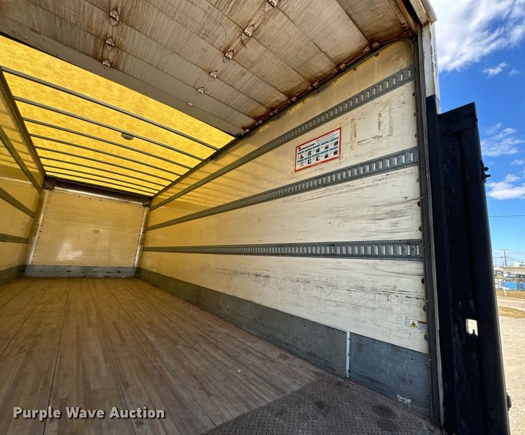 image for item DX1367 2015 Hino 338 box truck