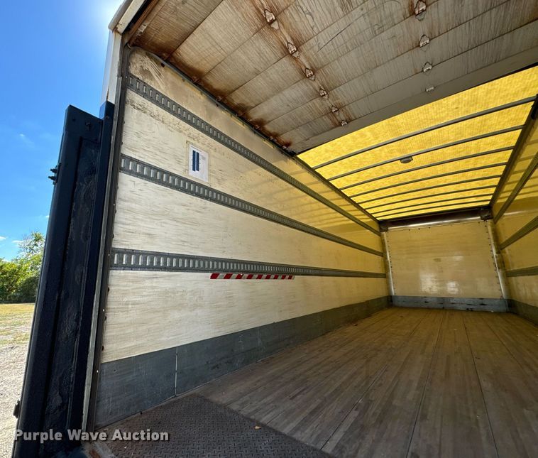 image for item DX1367 2015 Hino 338 box truck