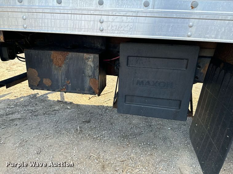 image for item DX1367 2015 Hino 338 box truck