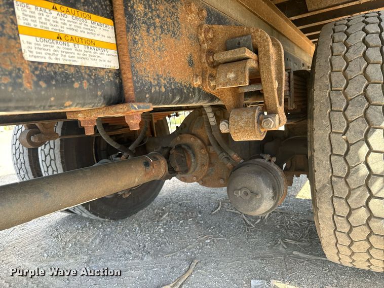 image for item DX1367 2015 Hino 338 box truck