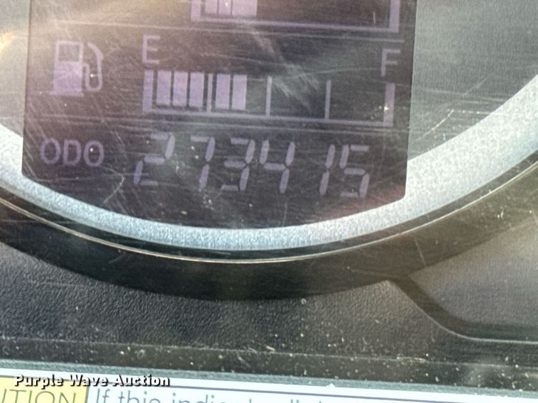 image for item DX1367 2015 Hino 338 box truck