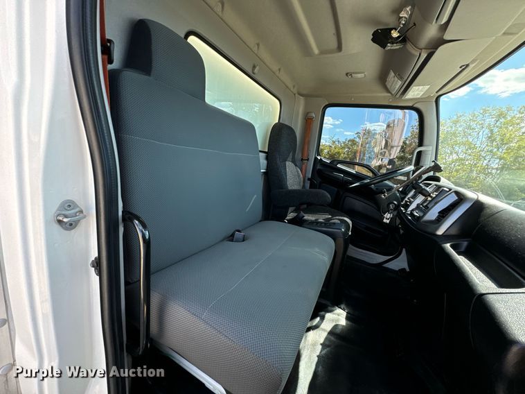 image for item DX1367 2015 Hino 338 box truck