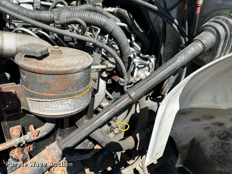 image for item DX1367 2015 Hino 338 box truck