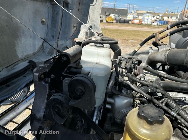 image for item DX1367 2015 Hino 338 box truck