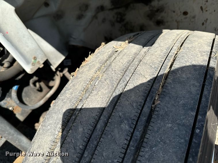 image for item DX1367 2015 Hino 338 box truck