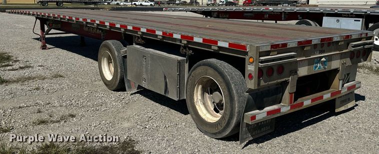 image for item DX1372 2012 Wilson CF-1080 flatbed trailer