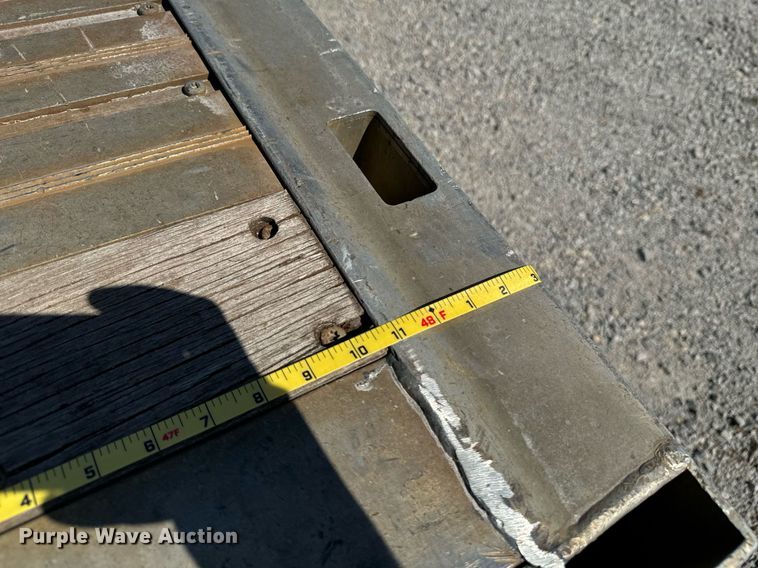 image for item DX1372 2012 Wilson CF-1080 flatbed trailer