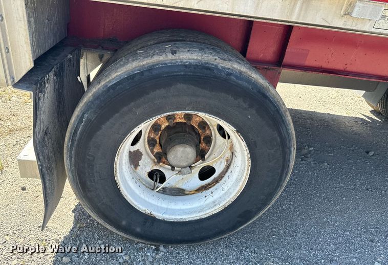 image for item DX1376 2012 Wilson CF-1080 flatbed trailer