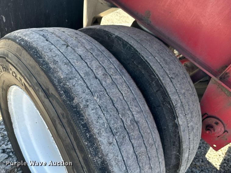 image for item DX1384 2012 Wilson CF-1080 flatbed trailer